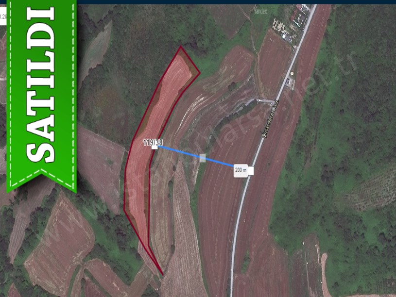 Arnavutköy Boyalıkta Satılık Arsa , 255 M2 Hisseli Caddeye Yakın