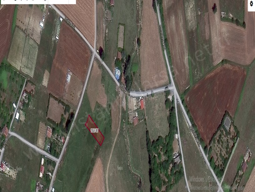 Arnavutköy Tayakadın Satılık Arsa , 565 M2 Tek Tapu 