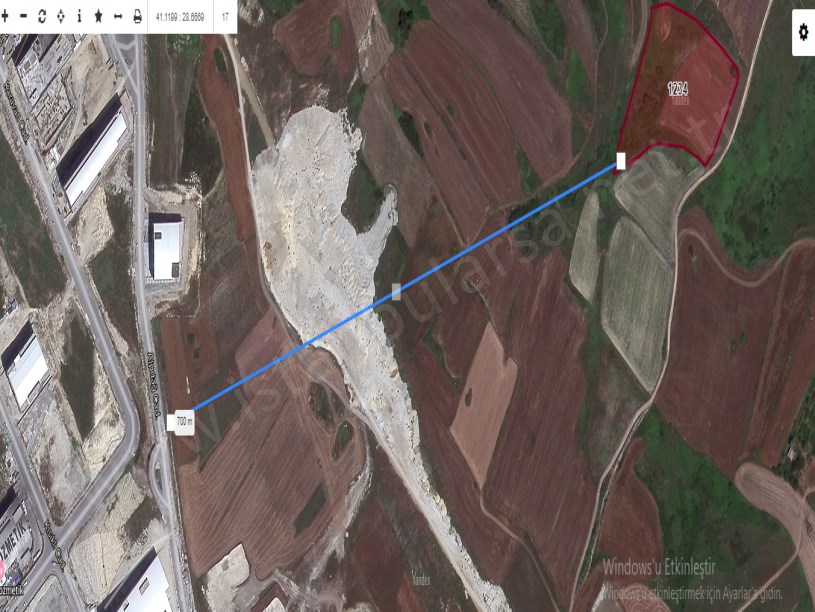 Arnavutköy Sazlıbosna Satılık Arsa , 447 m2 Hisseli Yolu Var