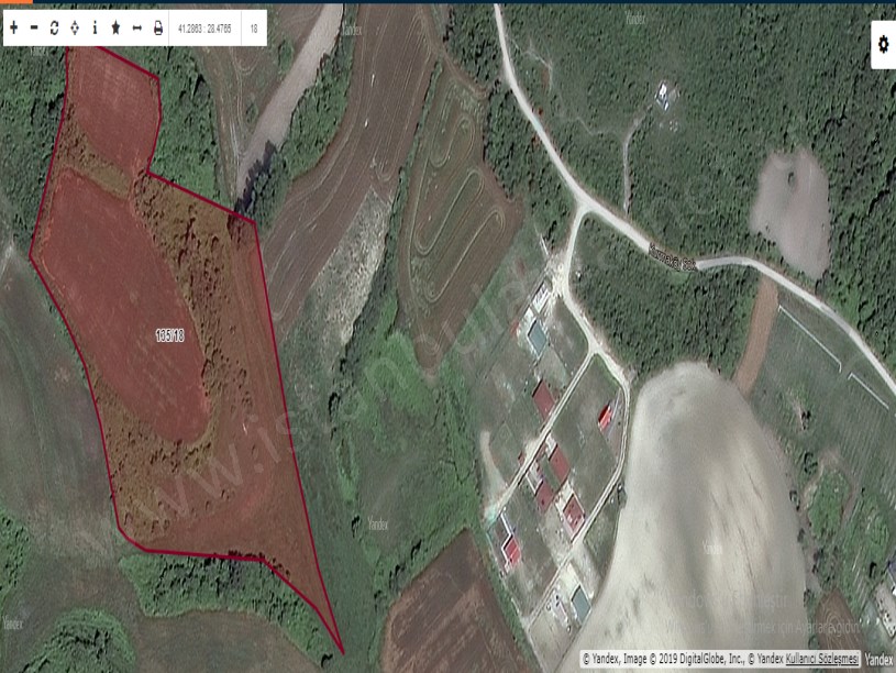 Çatalca Dağyenicede Satılık  Arsa , 10,600 M2 Hisseli Evlerin Yakını