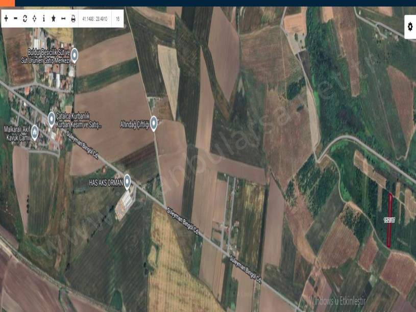 Çatalca İzzettinde Satılık Arsa , 255 M2 Hisseli Yolu var 