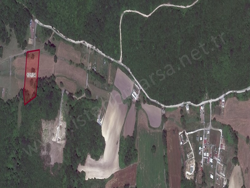 Arnavutköy Balabanda Satılık Arsa , 608 M2 Hisseli Yolu Var