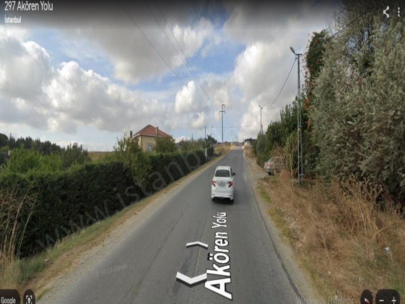 Çatalca Kabakça Mah, Satılık Arsa , 301 m2 Yolu Var Evlerin Yakını Hisseli