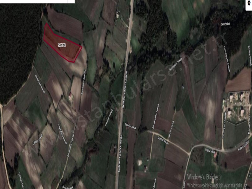 Çatalca Çiftlikköyde Satılık Arsa , 300 m2 Hisseli Evlerin Yakını
