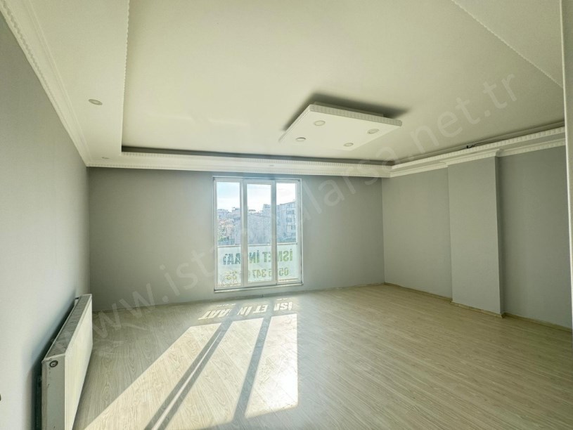 Arnavutköy İslambey Mah, Satılık Dubleks , 8 Yıllık 4+2 220 m2 Asansörlü