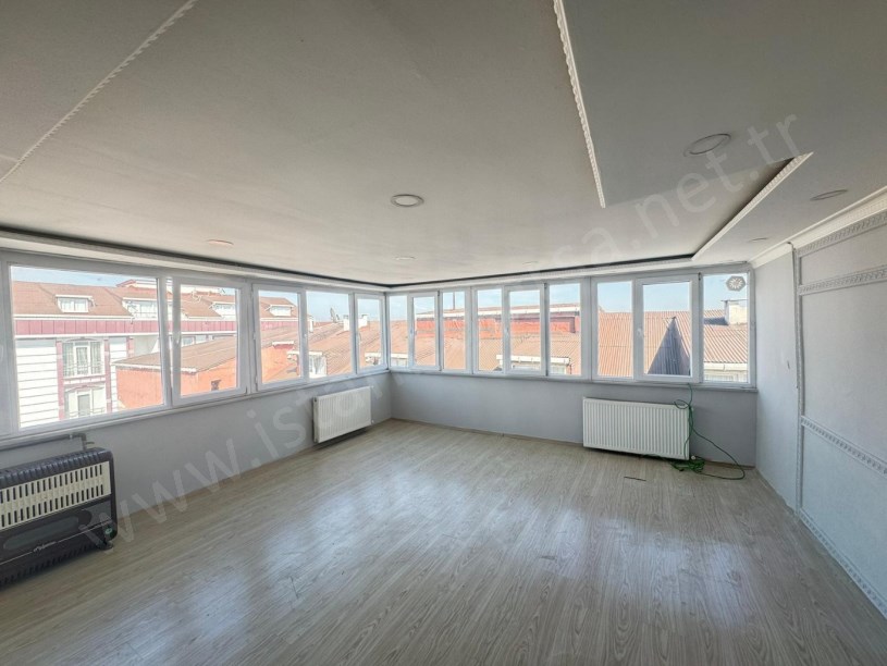Arnavutköy İslambey Mah, Satılık Dubleks , 8 Yıllık 4+2 220 m2 Asansörlü