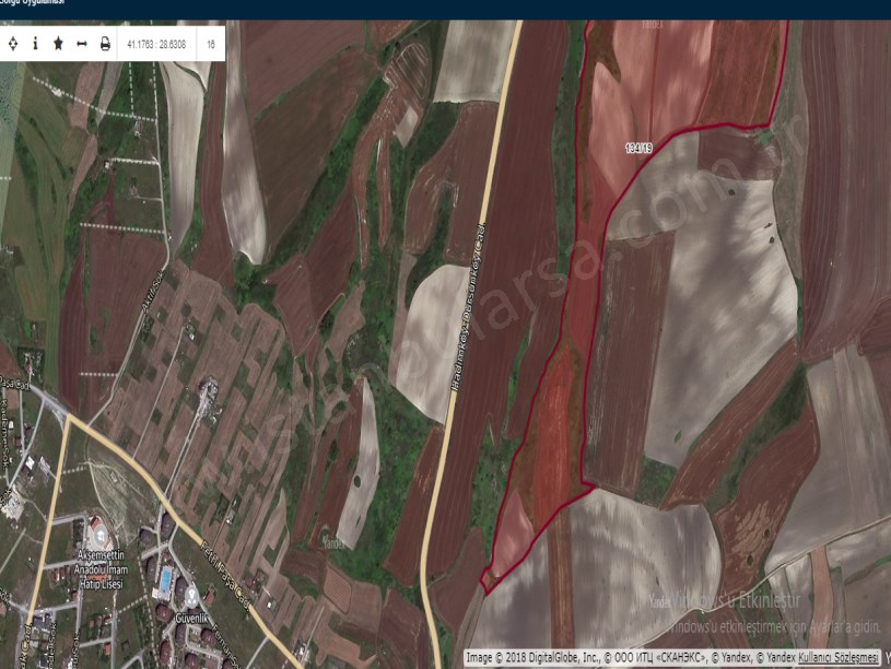 Arnavutköy Dursunköyde Satılık Arsa , 349 M2 Yolu Var Hisseli