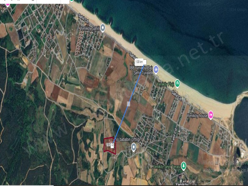 Arnavutköy Yeniköyde Satılık Arsa , 1,329 M2 Evlerin Yakını Yolu Var Hisseli
