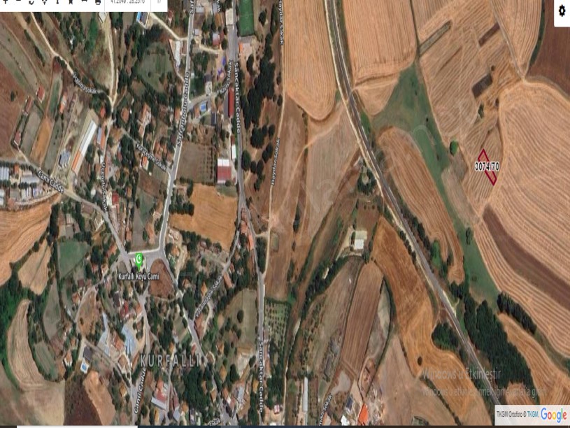 Silivri Kurfallıda  Satılık Arsa ,  548 m2 Bağ Yeri Müstakil Evlerin Yakını