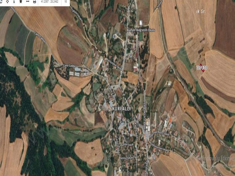 Silivri Kurfallıda  Satılık Arsa ,  548 m2 Bağ Yeri Müstakil Evlerin Yakını