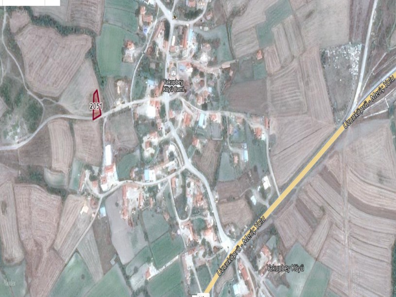 Edirne Meriç Yakupbey Köyü Satılık Arsa , 500 m2 İmarlı Müstakil Köy Yoluna Cephe