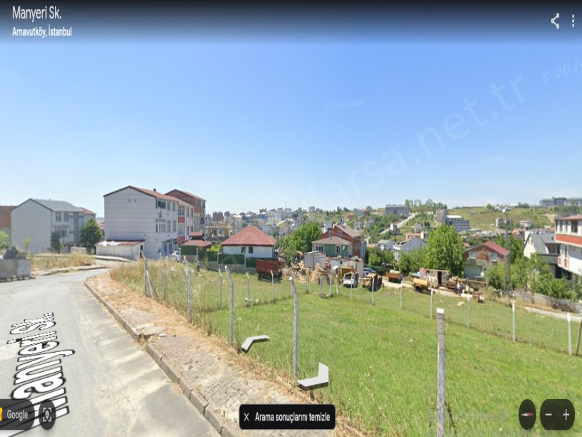 Arnavutköy Taşolukta Satılık Arsa , 650 M2 Müstakil Villalık 2 Kat İmarlı Merkezde