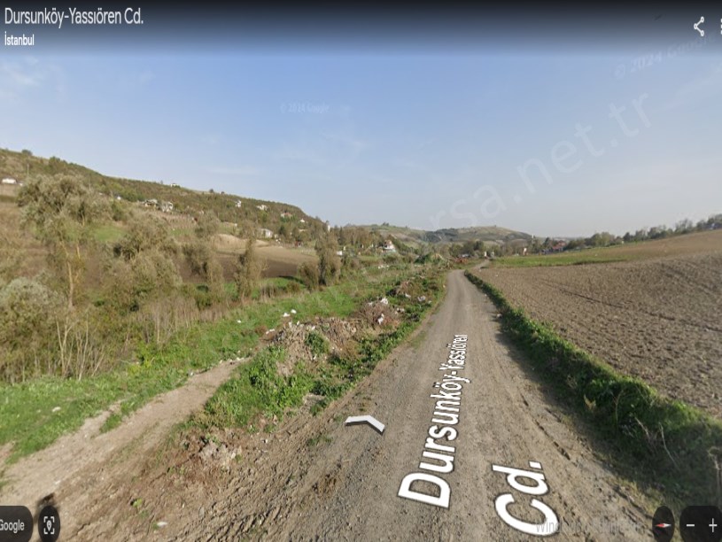 Arnavutköy Dursunköyde Satılık Arsa , 200 m2 Hisseli Yolu Var