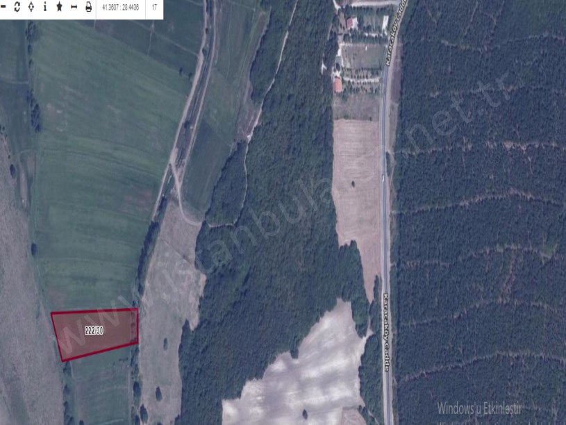 Çatalca Çiftlikköyde Satılık Arsa , 257 M2 Evlerin Yakını Yolu Var