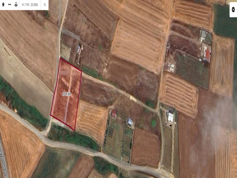Çatalca Elbasanda Satılık Arsa , 243 m2 Çevrili Çaplı Yolu Var Evlerin Yakını