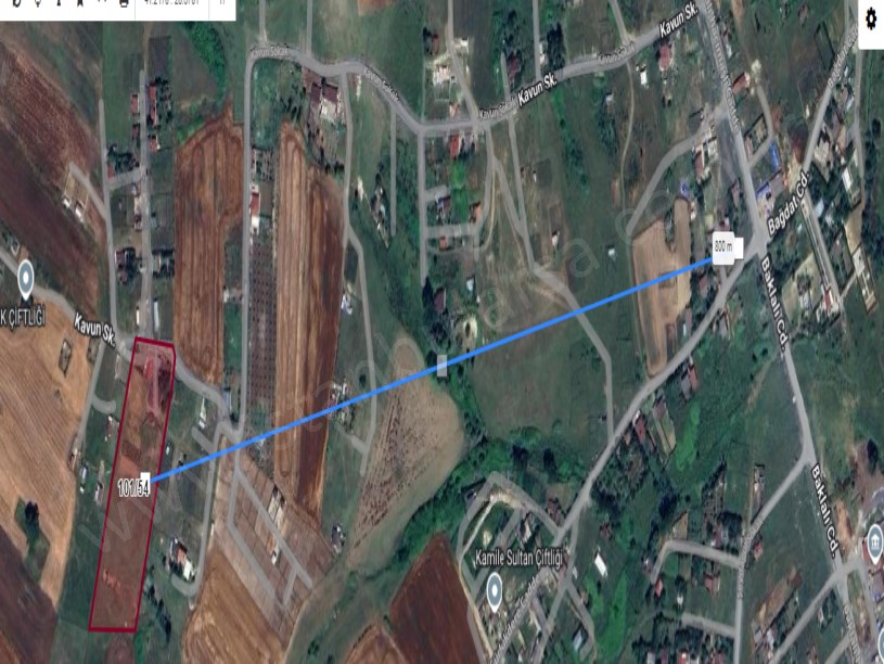 Arnavutköy Çilingirde Satılık Arsa , 268 M2 Çaplı Yolu Var Evlerin Yakını
