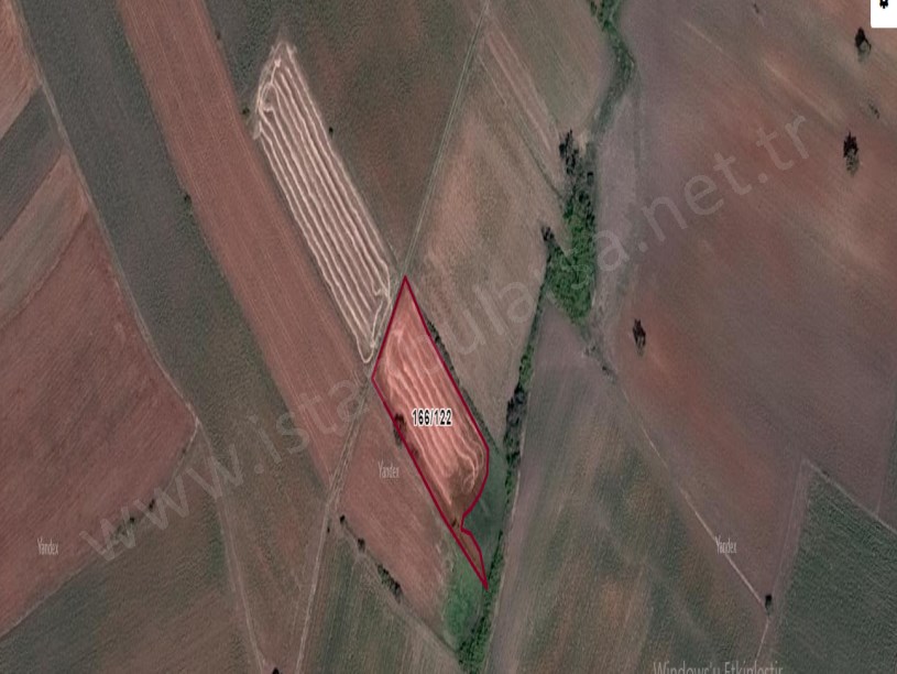 Kırklareli Lüleburgaz Celaliyede Satılık Tarla ,2,789 M2 Müstakil Resmi Yolu Var