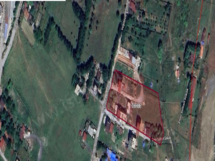 Arnavutköy İmrahorda Satılık Arsa , 189 M2 Cadde Cephe  Merkezde 