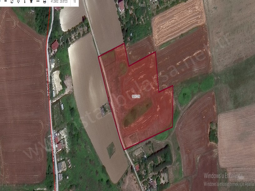 Arnavutköy Tayakadın Satılık Arsa , 233 M2 Çevrili Çaplı Hisseli