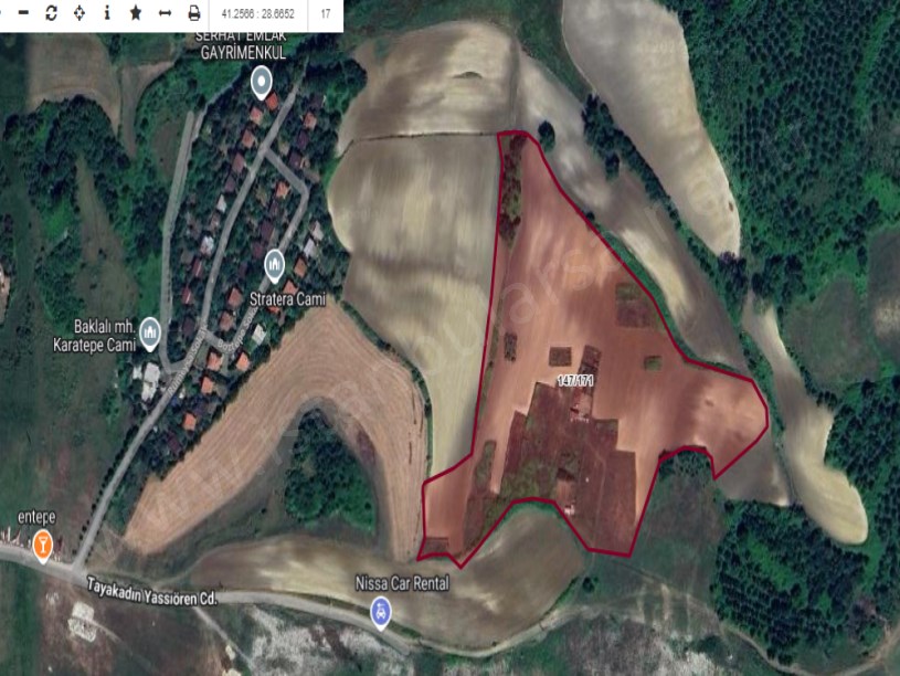 Arnavutköy Baklalıda Satılık Arsa , 202 M2 Hisseli Caddeye Yakın