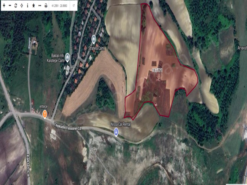 Arnavutköy Baklalıda Satılık Arsa , 202 M2 Hisseli Caddeye Yakın