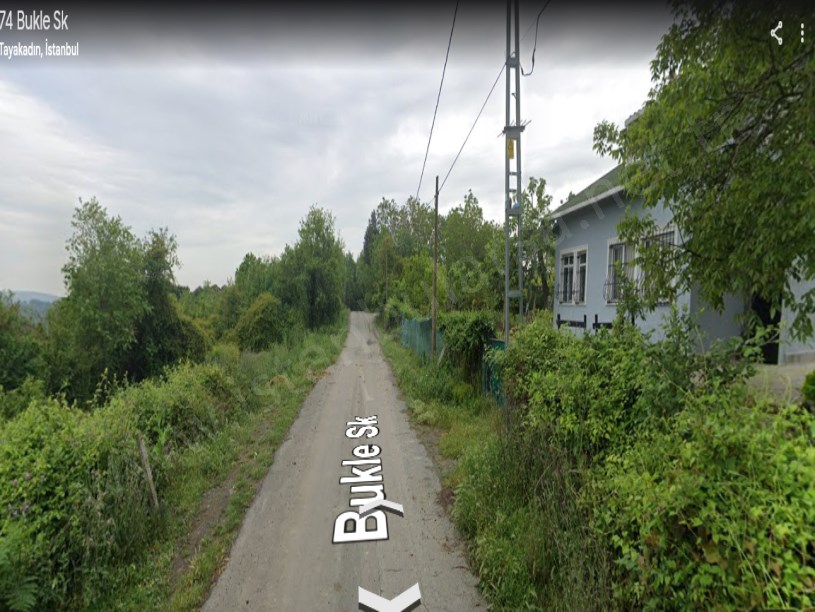 Arnavutköy Tayakadın Satılık Arsa , 665 m2 Çevrilebilir Yolu Var Evlerin Yakını