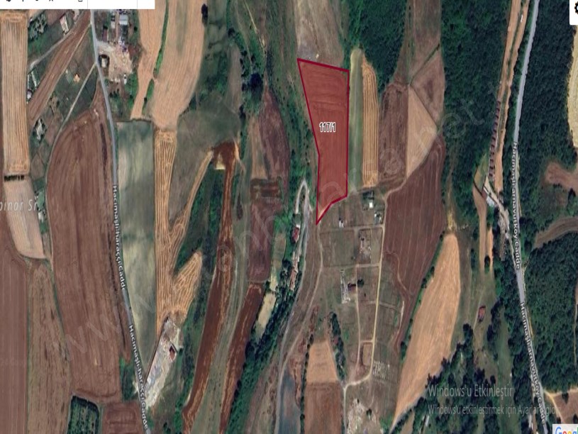 Arnavutköy Hacımaşlı  Satılık Arsa , 1,780 M2 Çaplı Evlerin Yakını Yolu Var
