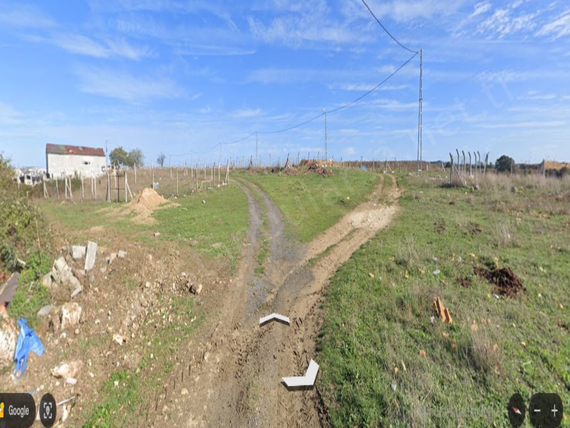 Arnavutköy Hacımaşlı  Satılık Arsa , 1,780 M2 Çaplı Evlerin Yakını Yolu Var
