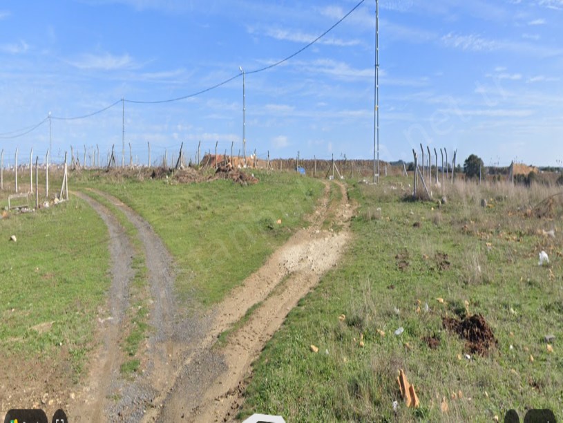 Arnavutköy Hacımaşlı  Satılık Arsa , 1,780 M2 Çaplı Evlerin Yakını Yolu Var