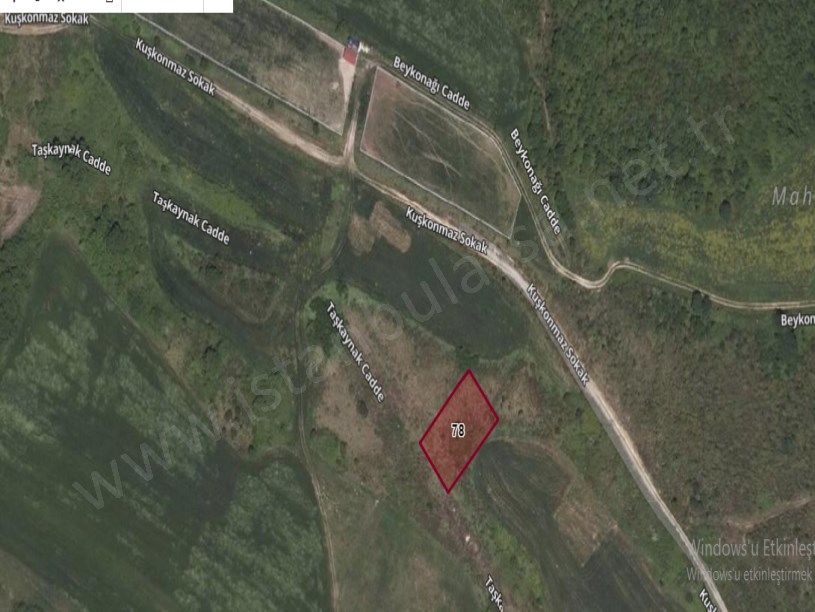 Arnavutköy Durusu Mah  Satılık Arsa ,  1000 M2 Müstakil Evlerin Yakını 