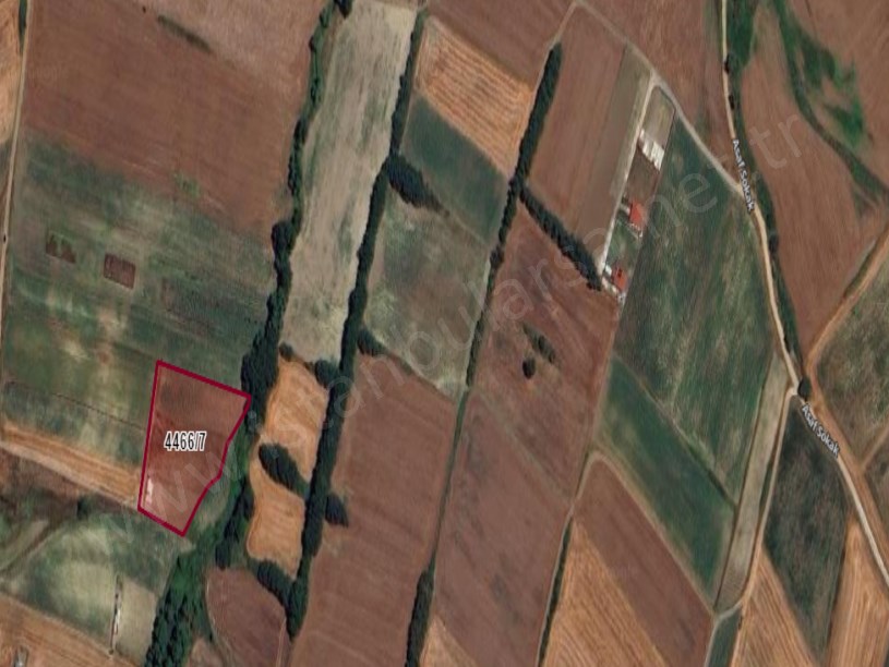 Silivri Gazitepede Satılık Arsa , 1,224 m2 Hisseli Çevrili Evlerin Yakını