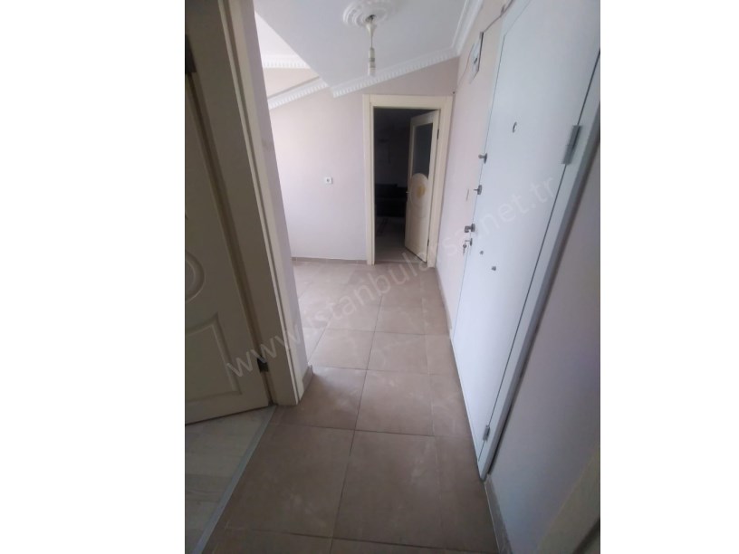 Arnavutköy Merkez Mah Satılık Dubleks , 8 Yıllık Masrafsız İki Ayrı Daire Olarak Kullanılır