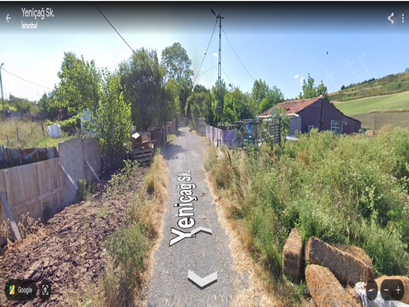 Arnavutköy Çilingir Mah, Satılık Müstakil Ev , 80 m2 Su Elektrik Bağlı Yolu Var