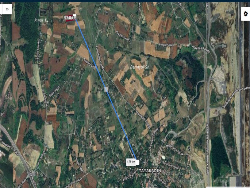 Arnavutköy Tayakadın Satılık Arsa ,780 m2  Yolu Var Evlerin Yakını Hisseli