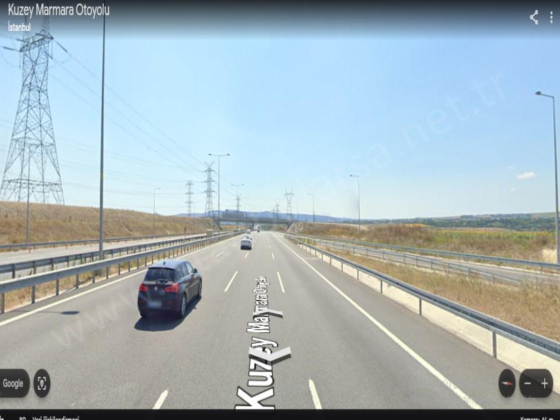 Çatalca Nakkaşta  Satılık Arsa ,  434 M2 Hisseli Yolu Var