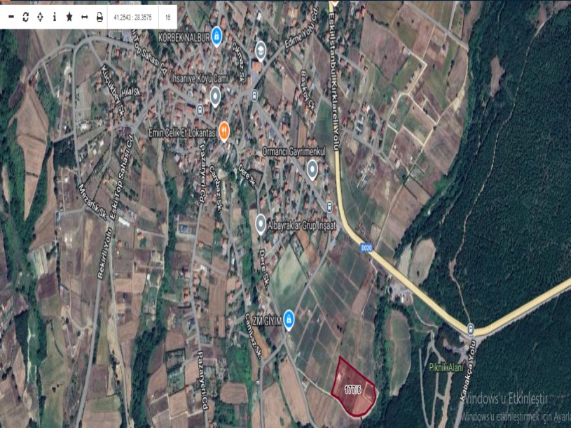 Çatalca İhsaniye Mah Satılık Arsa , 705 m2 Hisseli Yolu Var Evlerin Yakını