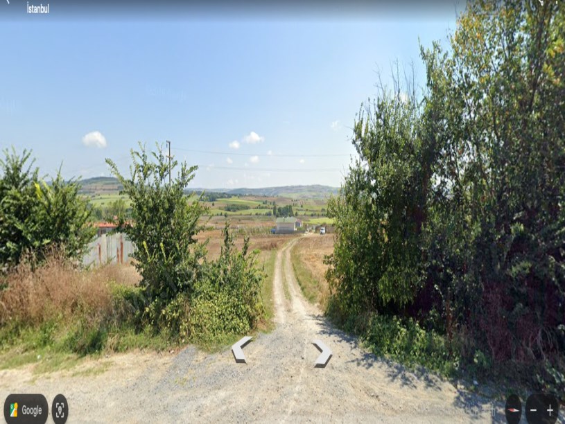 Çatalca Kestanelikte Satılık Tarla , 11,766 m2 Evlerin Yakını Müstakil 