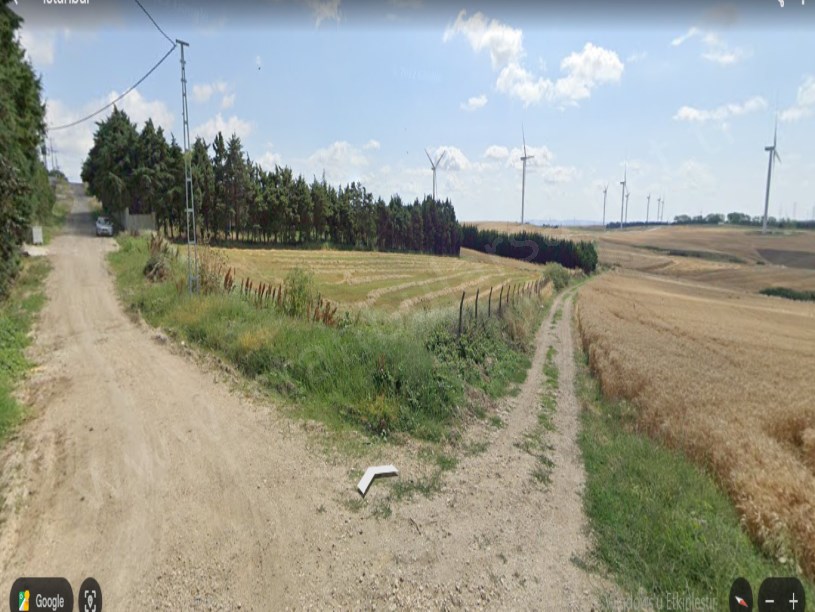 Silivri Kurfallıda  Satılık Tarla , 4,861 M2 Müstakil Yolu Var