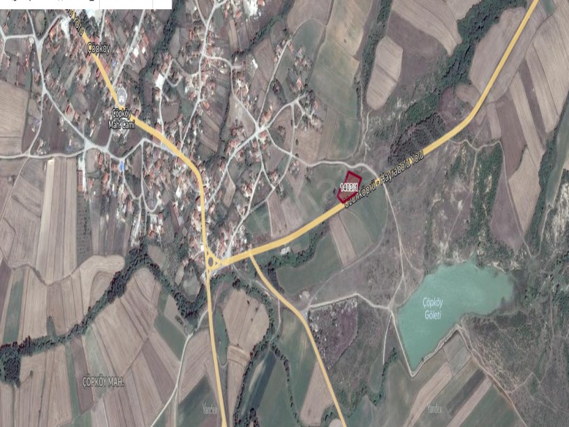 Edirne Uzunköprü Elmalı Köyünde Satılık Arsa , 880 M2 Asfalt Yola Cephe 