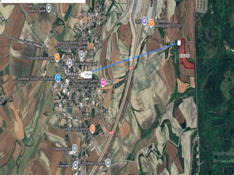 Çatalca Nakkaşta  Satılık Arsa ,  315 M2 Yolu Var Hisseli 