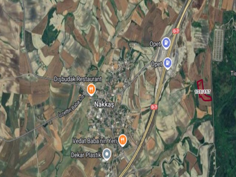Çatalca Nakkaşta  Satılık Arsa ,  315 M2 Yolu Var Hisseli 