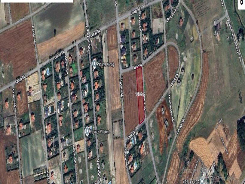 Arnavutköy Haraççıda Satılık Arsa , 460 m2 Yolu var Evlerin Yakını Hisseli