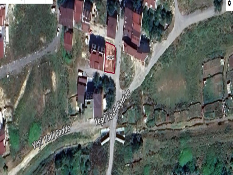 Arnavutköy İslambeyde Satılık Arsa , 202 m2 Köşebaşı İmarlı 