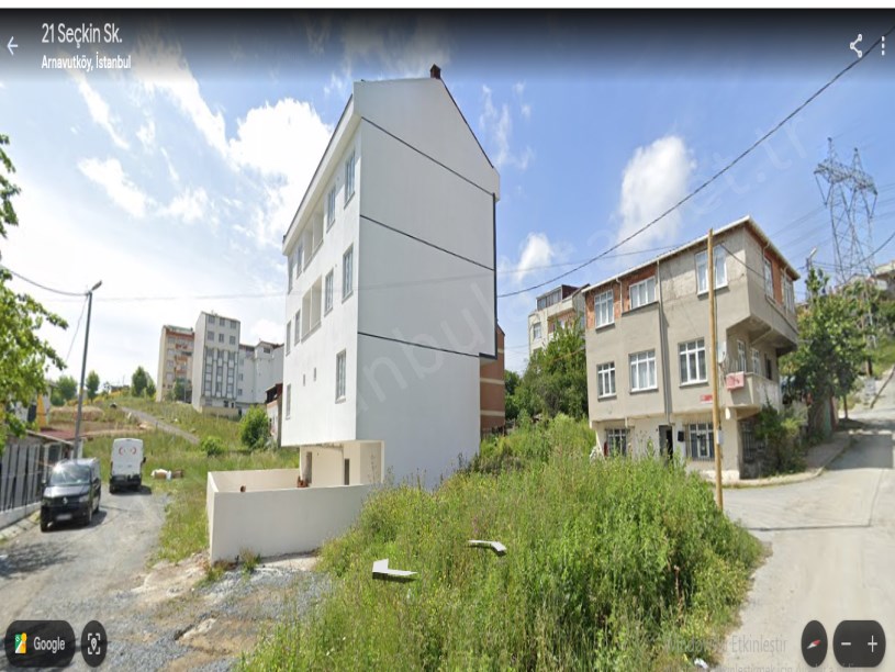 Arnavutköy İslambeyde Satılık Arsa , 202 m2 Köşebaşı İmarlı 