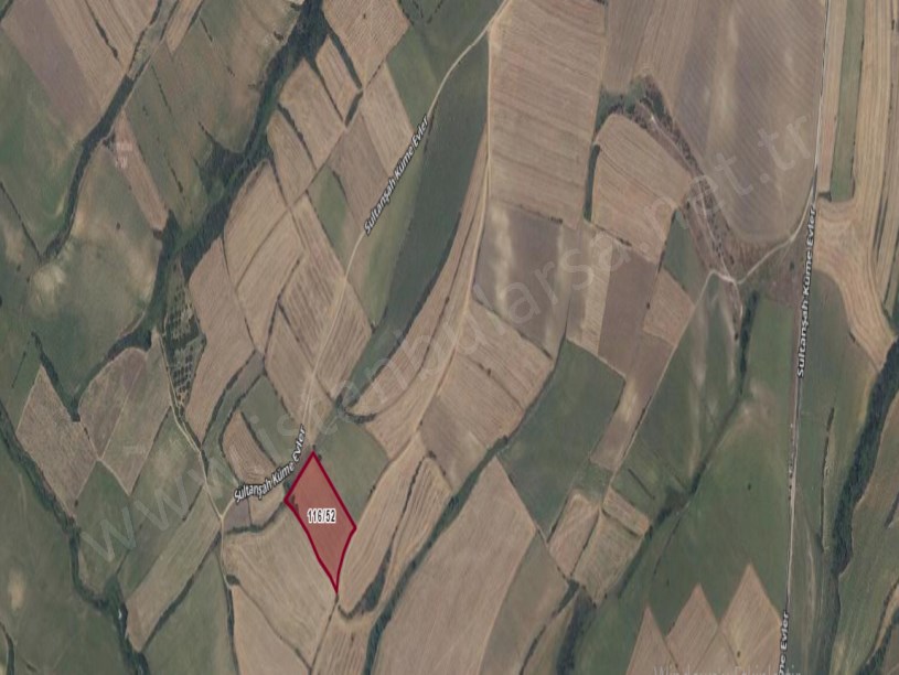Edirne Uzunköprü Sultanşah Köyünde Satılık Tarla , 1,590 M2 Yolu Var Hisseli 