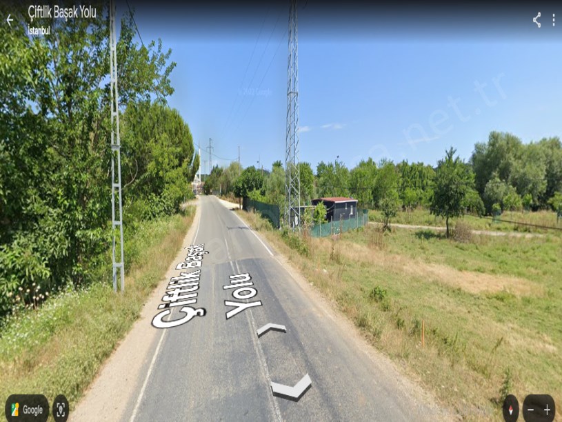 Çatalca Karacaköyde Satılık Arsa , 444 M2 Evlerin Yakını Yolu Var