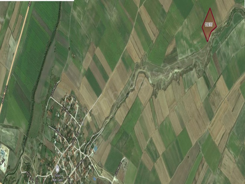 Tekirdağ Saray Yuvalıda Satılık Arsa , 1,420 m2 Yolu Var Hisseli