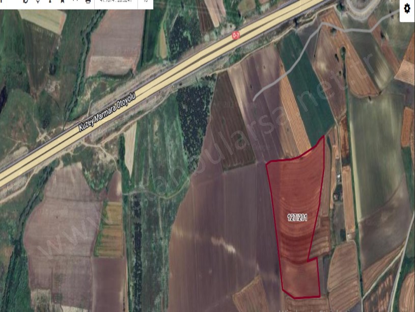 Çatalca Nakkaşta  Satılık Arsa , 397 m2 Hisseli Evlerin Yakını