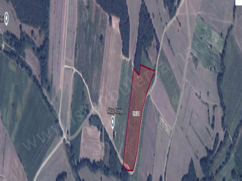 Çatalca Çiftlikköyde Satılık Arsa , 400 M2 Çaplı Yolu Var 
