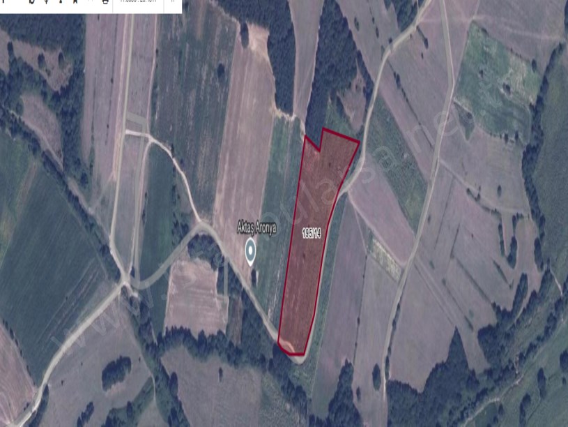 Çatalca Çiftlikköyde Satılık Arsa , 400 M2 Çaplı Yolu Var 